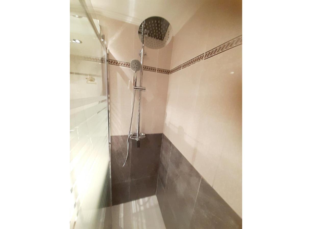 Beach Apartment With Beautiful View Port Saplaya Ngoại thất bức ảnh